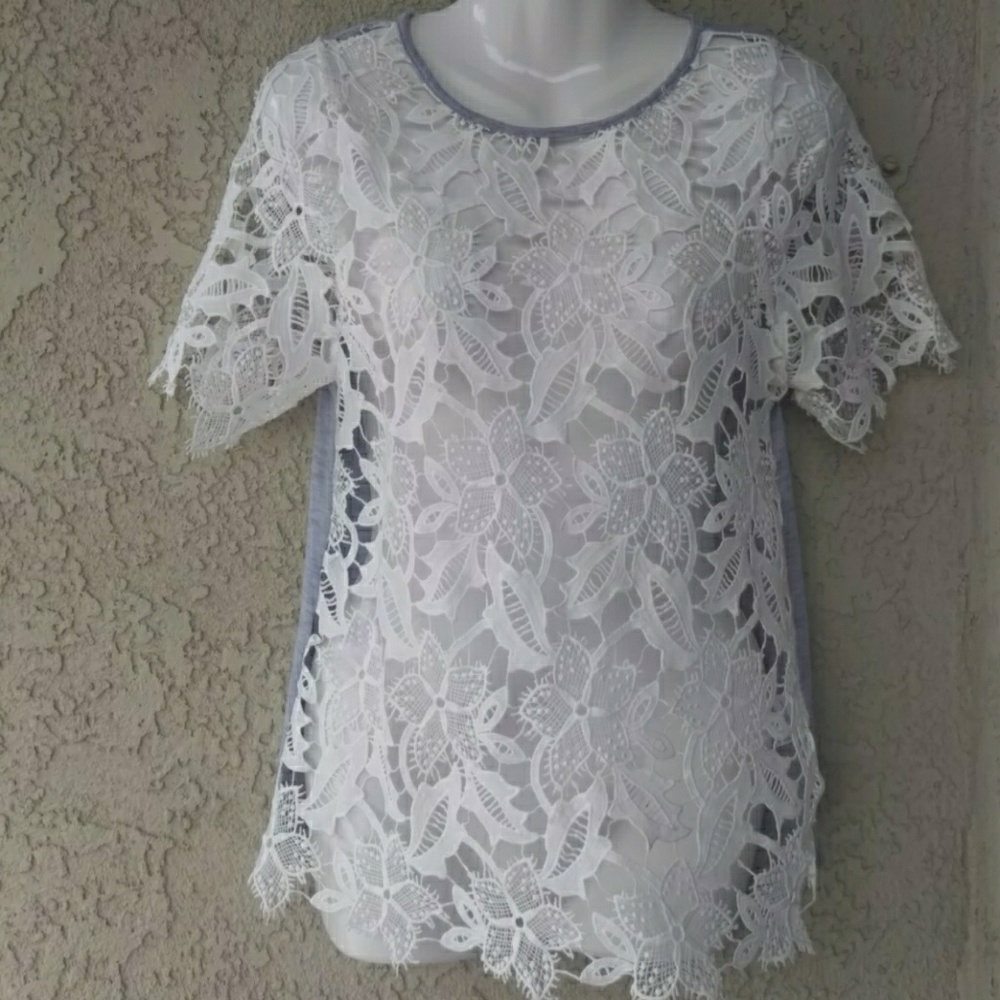 Urban Outfitters kimchi blue flower cutout shirt